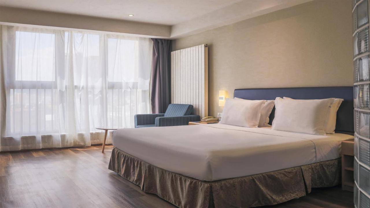 Holiday Inn Express Zhangjiakou Park View, An Ihg Hotel Exteriér fotografie